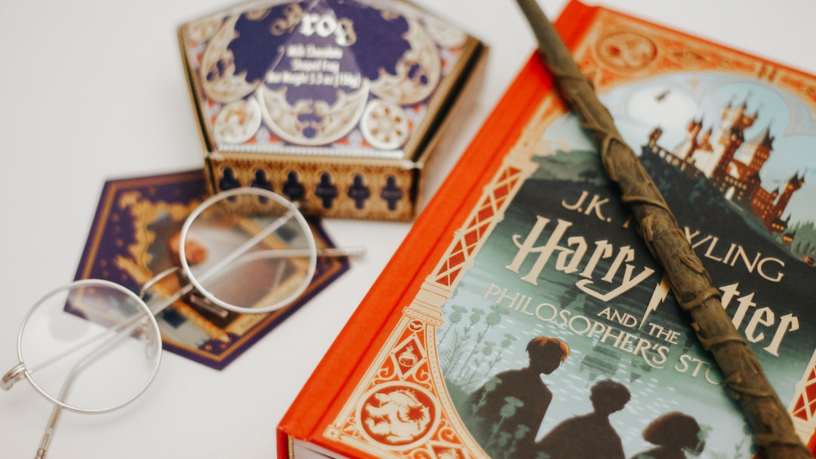 Resumo do Livro Harry Potter e a Pedra Filosofal
