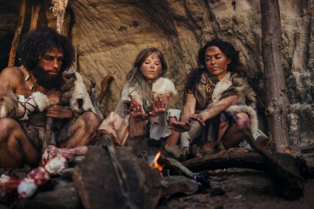 Resumo Detalhado de Sapiens Uma Breve História da Humanidade de Yuval Noah Harari