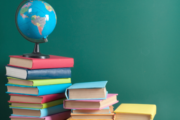 Resumo do livro "O Burro que Vestiu a Pele de Leão" por Esopo