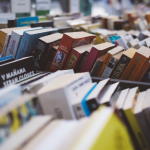 Resumo do livro “Sombras do Passado” – André Vasconcelos