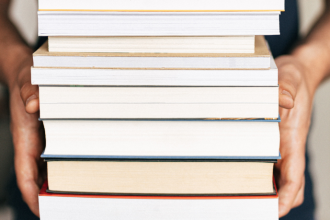 Resumo do livro "O Sabiá que Queria Voar Mais Alto" – Sylvia Orthof
