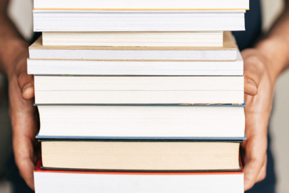 Resumo do livro "O Sabiá que Queria Voar Mais Alto" – Sylvia Orthof