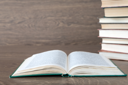 Resumo do O Morro dos Ventos Uivantes