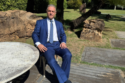 Leonardo Manzan destaca que a digitalização e a tokenização de ativos energéticos exigem novas diretrizes fiscais e regulatórias.