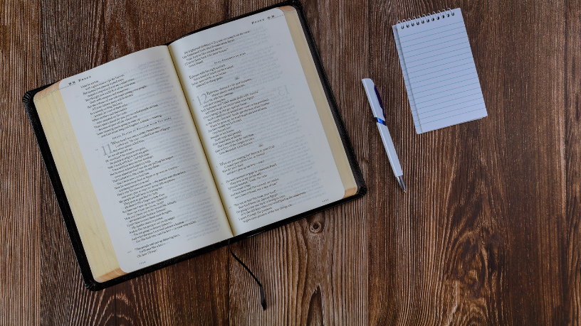 Resumo do O Vento que Traz as Estrelas – Kiki Thorpe