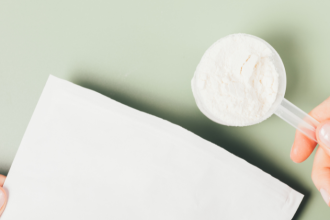 A tecnologia desenvolvida por Elias Assum Sabbag Junior em embalagens plásticas garante a proteção de suplementos e alimentos funcionais.