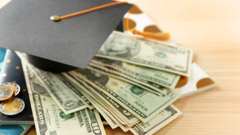 Educação financeira nas escolas ganha destaque em 2026: por que aprender sobre dinheiro desde cedo pode transformar o futuro dos estudantes