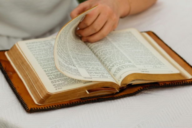Evangelho dos Nazarenos: o que se sabe sobre o texto cristão perdido e sua relação com Jesus